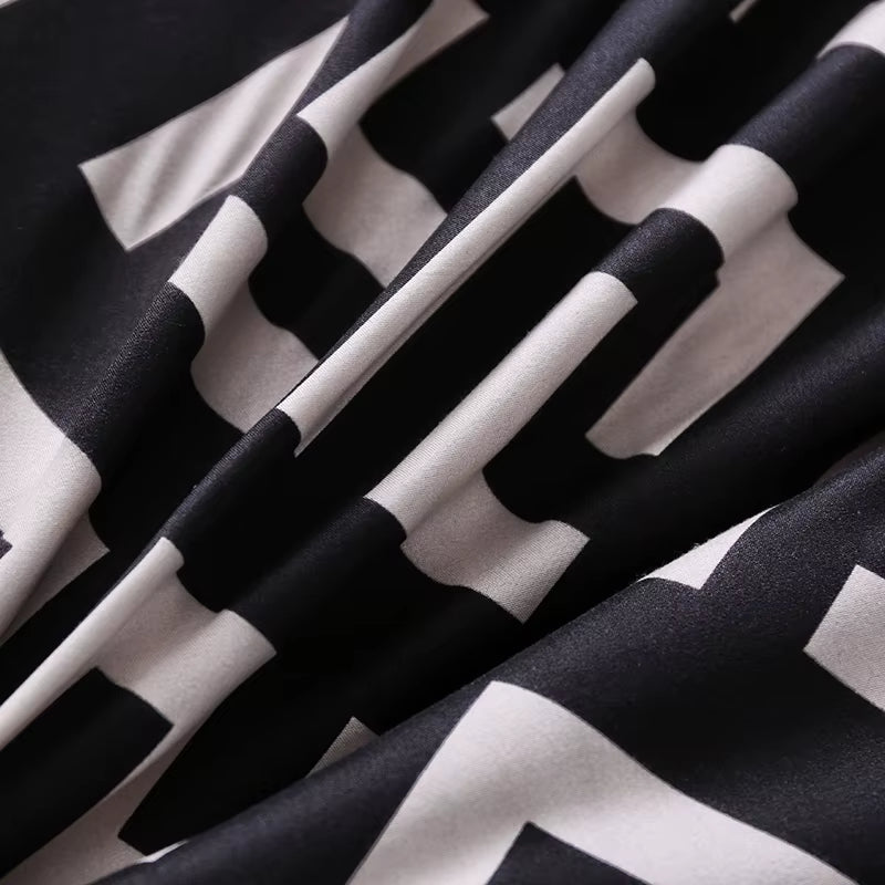 Ensemble de literie de luxe noir, lit Queen King simple, grande taille, en polyester, housse de couette, ensemble plaid moderne oiseau avec taie d’oreiller