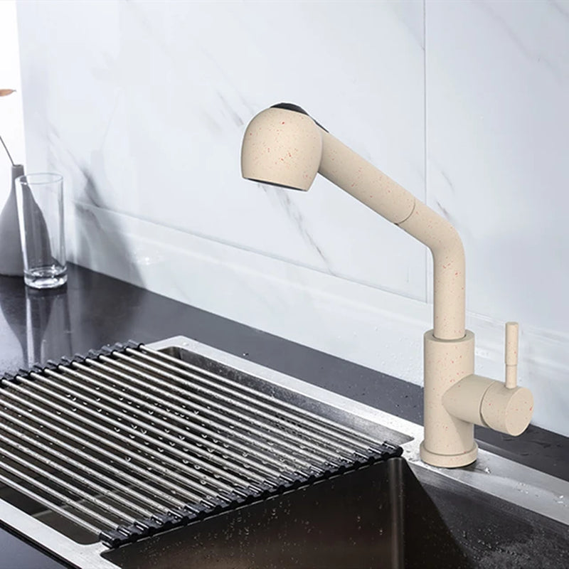 Robinet de cuisine noir Robinet de cuisine à tirer Mitigeur d’évier de cuisine Robinet brossé Nickle Stream Pulvérisateur Tête Chrome Robinet d’eau de cuisine